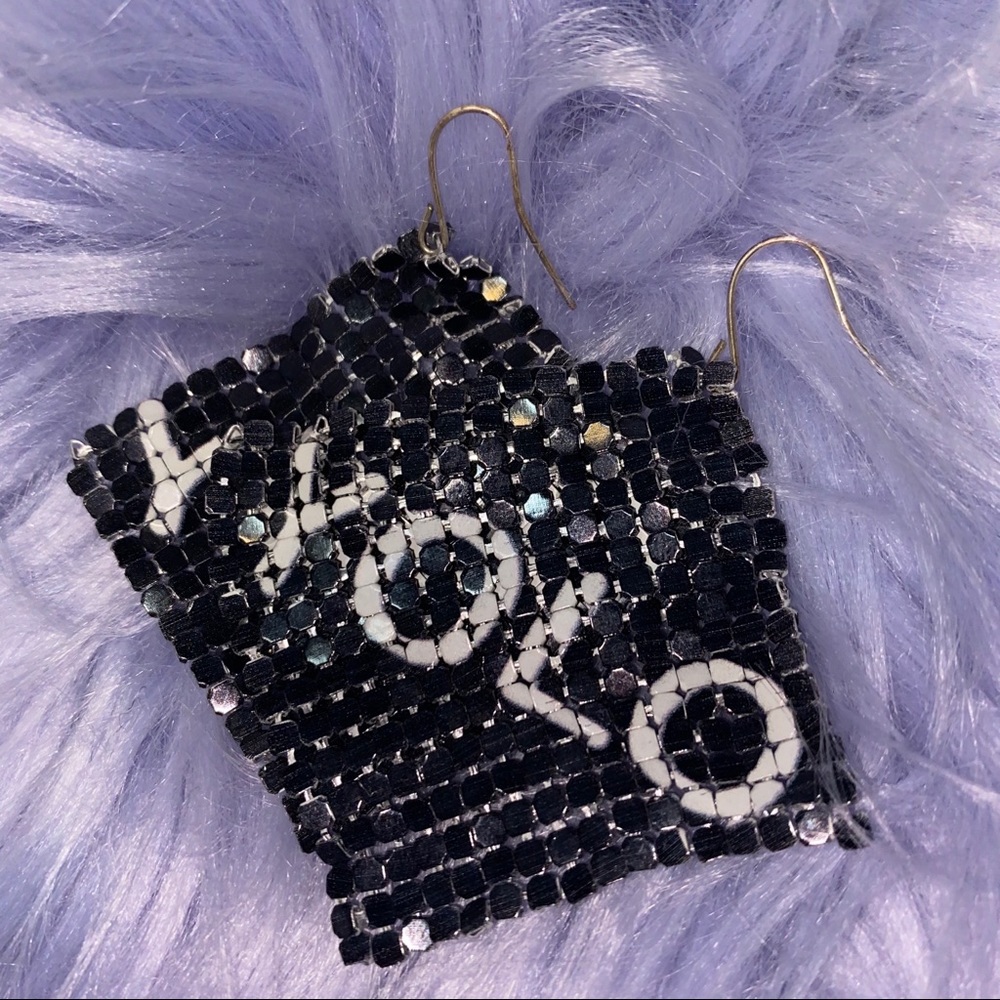 YOLO Waterfall Earrings - Picture 3 of 6